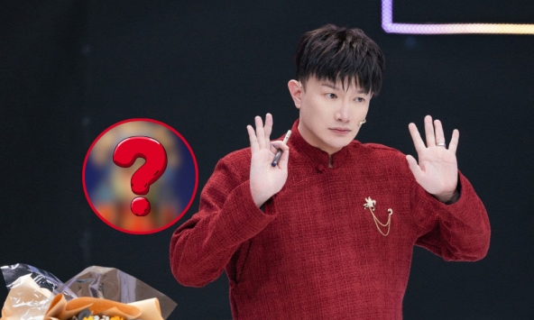 Dược Sĩ Tiến đã làm gì với khuôn mặt của mình?