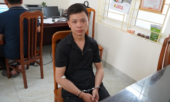 Người con rể Nguyễn Ngọc Đạo lên ô tô mở livestream nói gì suốt 1 tiếng sau khi bắn bố mẹ vợ?