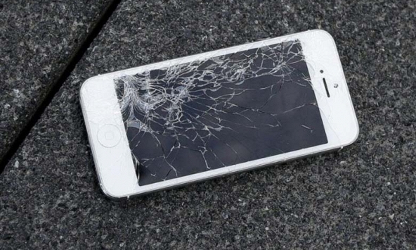 Đừng vội vứt điện thoại, laptop cũ: Tiền cả đấy! 