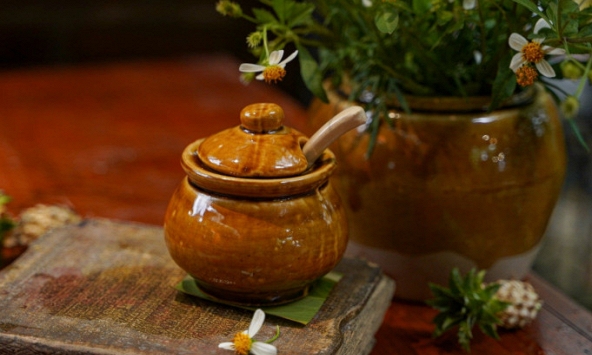 Mẹo đặt 3 vật này cạnh bếp nấu: Tài lộc tự tìm đường về, gia đạo êm ấm đến bất ngờ