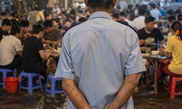 Bảo vệ quán ốc ở TP.HCM nhận niềm vui bất ngờ