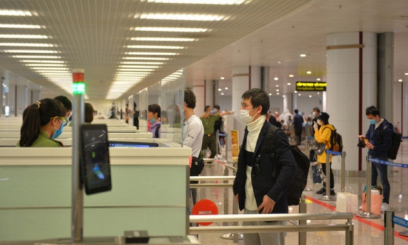 Cảnh báo đặc biệt với người đi nước ngoài có nhiều ảnh chụp màn hình trong điện thoại