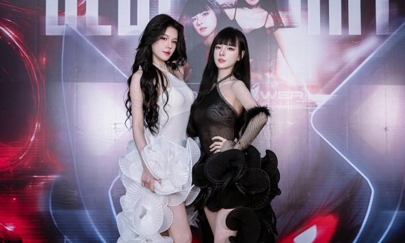  Nhóm nhạc DJ Baby Powe lần đầu trình làng công chúng