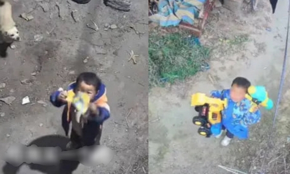 Cậu bé 4 tuổi ở quê gọi bố qua camera xin mua đồ chơi: Dễ thương đến mức cư dân mạng liên tục xin địa chỉ để gửi quà