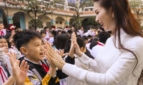 Hoa hậu Hà Bích Ngọc tỏa sáng bằng tri thức, bền bỉ lan tỏa giá trị cộng đồng