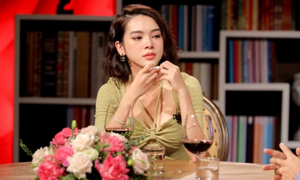 Quỳnh Lương thông báo biến cố gia đình, bài đăng đau đớn lúc nửa đêm gây chạnh lòng