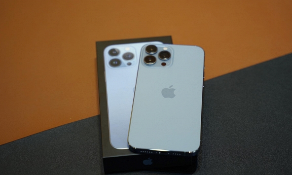 Top 4 chiếc iPhone cũ nên mua nhất lúc này