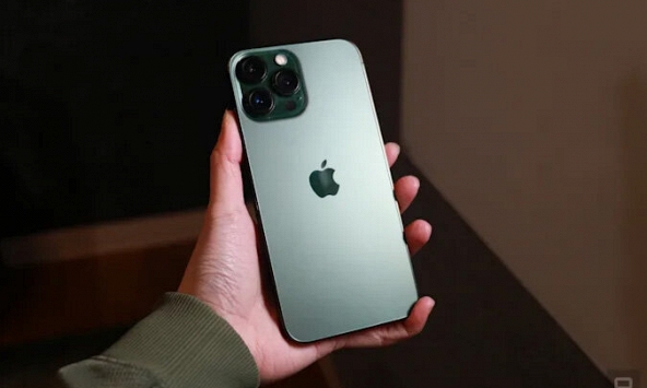 5 mẫu iPhone cũ giá chạm đáy tháng 4/2026