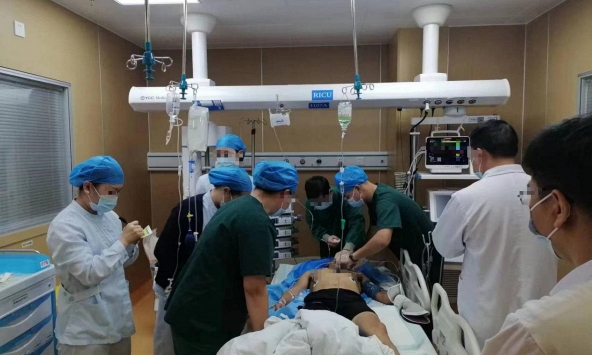 Một người cha 38 tuổi qua đời sau 30 ngày phát hiện ung thư đại trực tràng, chị vợ kể: 'Anh ấy tưởng đau lưng'