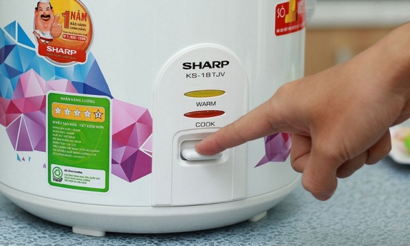 Cảnh báo đặc biệt tới các gia đình đang nấu cơm bằng nồi cơm điện