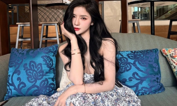 Quay 'top top' cho vui, gái xinh bị gắn mác 'chẳng có gì ngoài mặt tiền'