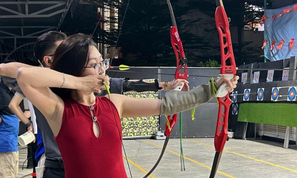 Giải mã sức hút CLB bắn cung tại TP.HCM: Vì sao giới trẻ đổ xô trải nghiệm?