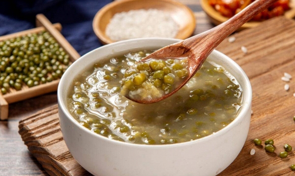 Ít ai ngờ: Những loại đậu quen mặt lại là “khắc tinh” của huyết áp cao và gút