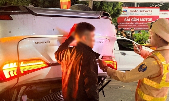 Nóng: Khởi tố tài xế Lexus Vũ Quang Chiến trong vụ tông liên hoàn 6 ô tô