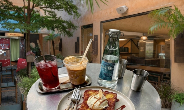 Review P Coffee Đà Nẵng: Không gian nịnh mắt nhưng chất lượng bánh và đồ uống liệu có tương xứng?