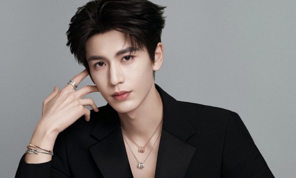 Trương Lăng Hách buộc phải đổi nghề