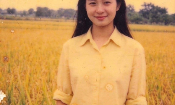 Cả nghìn người phải khen bức ảnh thiếu nữ chụp nhanh ngoài đồng ruộng