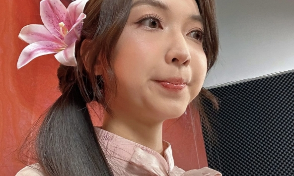 MC Hoài An thẳng thắn 'nhắc nhở' viewer khi bị so sánh với tiền bối