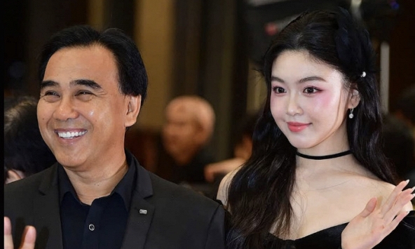 Hôm nay là ngày đặc biệt của Lọ Lem, MC Quyền Linh đã nói điều gì với con gái diệu?