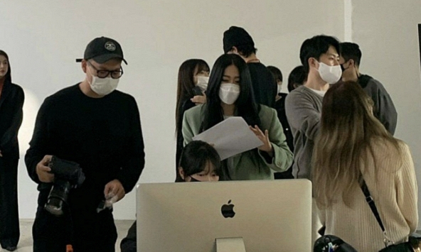 3 tháng không lương, thưởng 500K: Thực tập sinh ngành truyền thông - giải trí chỉ cần “gặp celeb là đủ”, vậy lấy gì để sống?