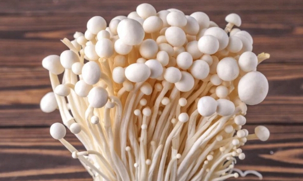 6 loại rau 'ngậm' nhiều thuốc trừ sâu nhất chợ, phải lựa thật kỹ khi mua: Toàn món quen thuộc của người Việt