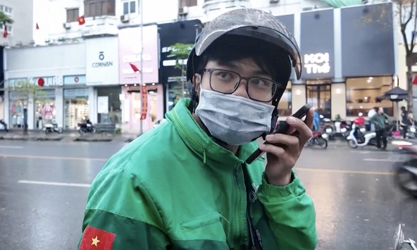 Từng 6 năm làm lập trình với mức lương trong mơ, cựu sinh viên Bách khoa bỏ việc để chạy xe công nghệ