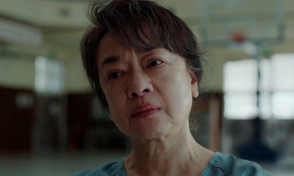 Những câu thoại khiến khán giả rơi nước mắt trong “Ánh Dương Của Mẹ”