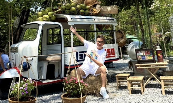 Ông hoàng nhạc Việt đình đám một thời bán cà phê ở Thảo Điền: 'Người ta mê không phải vì tôi'