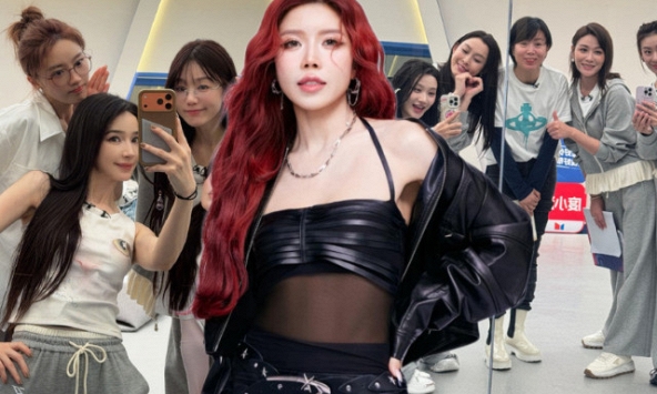 Thêm biến mới: Show Trung Quốc Trang Pháp đang thi hủy chiếu khẩn lần 2, khán giả phẫn nộ đòi gửi đơn khiếu nại và hoàn tiền khắp nơi