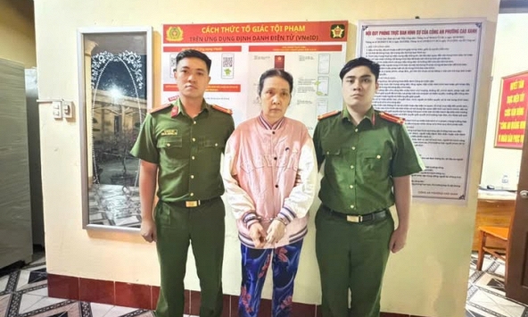 Công an triệu tập nữ giúp việc Nguyễn Thị Sâm đến làm việc