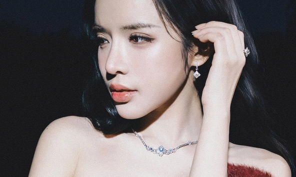 LyLy tái xuất âm nhạc sau vai diễn “phim trăm tỷ” 