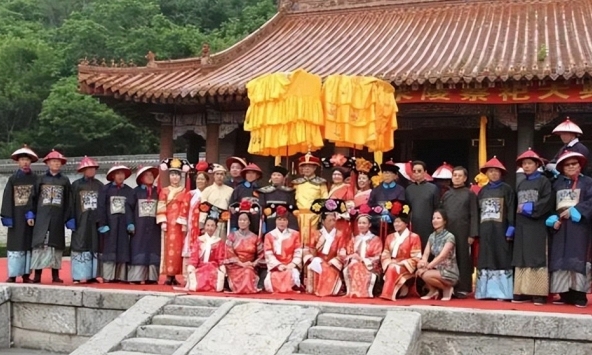 Nhà Thanh sụp đổ, 800 thành viên hoàng tộc bỗng 'biến mất': 100 năm sau tung tích lộ ra ở một nơi bất ngờ