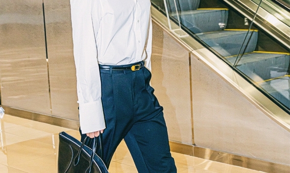 Park Bo Gum bịt kín 1 mắt vì tổn thương, thành ra lại nam tính hơn bình thường!