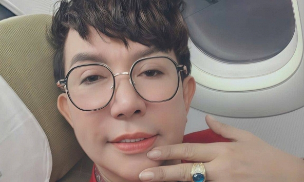 Thông tin về ca sĩ Long Nhật sinh năm 1967, quê ở Huế