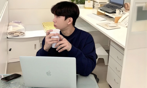 3 ngày thử việc, ngày nào cũng về đúng giờ, kết cục: Bị đuổi việc