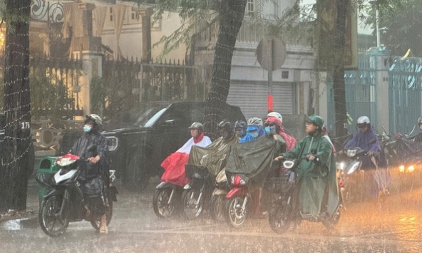 Miền Bắc sẽ xuất hiện mưa rào, nắng nóng dịu dần trong tuần tới