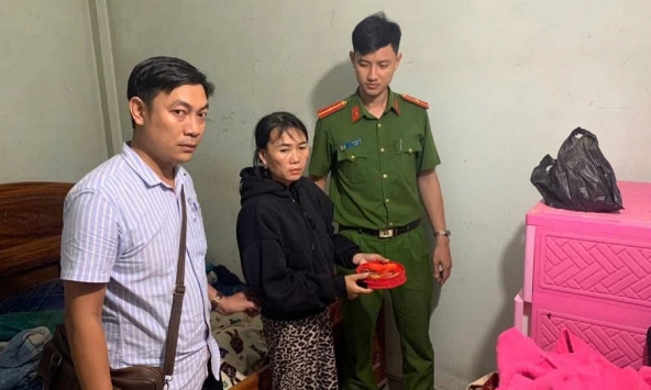 Bắt người phụ nữ bán đồ ăn sáng Trần Thị Tươi