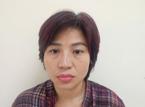 Bắt quả tang Phan Thị Thanh Nga đang có hành vi phạm pháp ở đầu ngõ