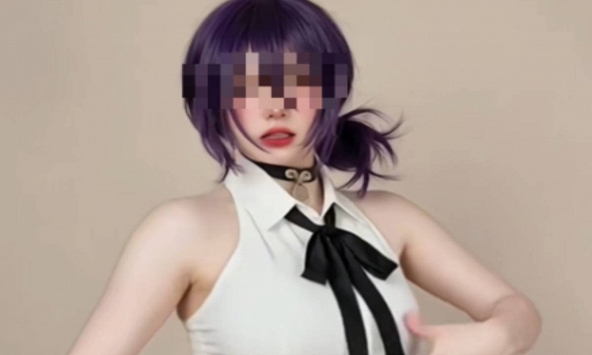 Cosplay quá 'mượt', kênh TikTok khiến người xem hoài nghi là AI