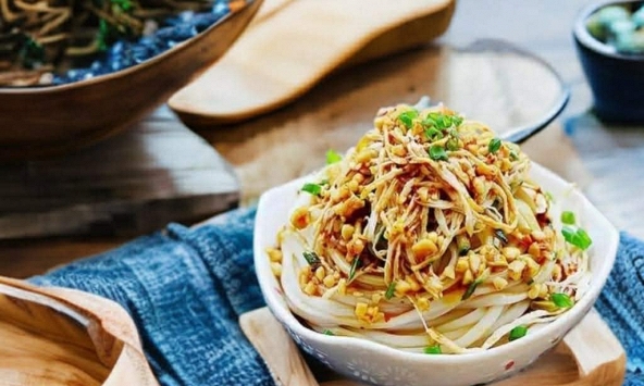 Muốn lấy lại vòng eo thon, dáng đẹp thì đừng bỏ qua 3 món ăn vừa giúp giảm cân mà vẫn ngon miệng