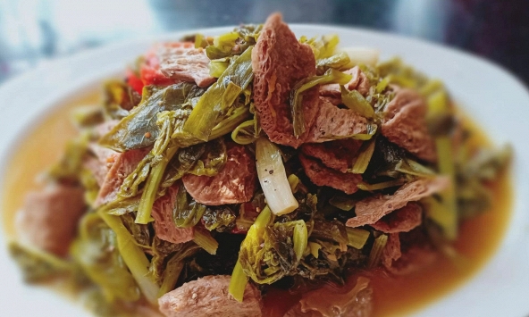 Bác sĩ chuyên khoa thận cảnh báo: Thận cực nhạy cảm với 7 'kẻ thù' này, toàn món nhiều người Việt thích ăn