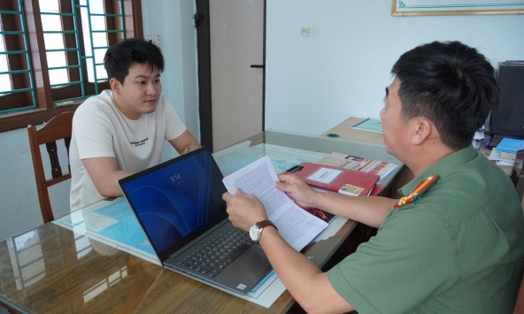 Chiêu lừa đảo mới, chưa từng xuất hiện: Hack SIM điện thoại rút cạn tài khoản ngân hàng 