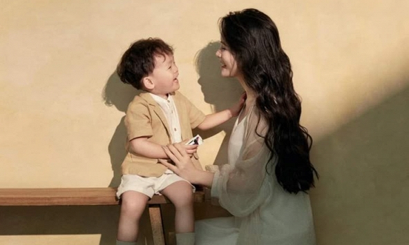 Chuyện chàng cầu thủ vợ con đề huề vẫn nhắn tin 'ỡm ờ': Tôi sẽ dạy con trai trước khi làm việc gì hãy cân nhắc cái giá phải trả