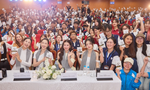 Hành trình từ trái tim khơi dậy khát vọng lớn trong thế hệ trẻ