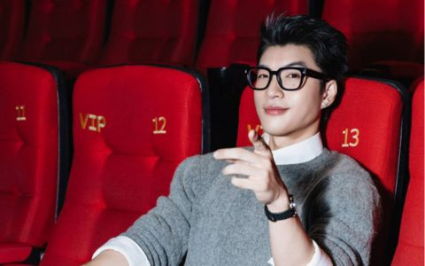 HIEUTHUHAI chọn ra 1 khoảnh khắc tự hào nhất cuộc đời, cũng chính là lúc đang ở đỉnh tranh cãi