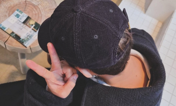 Nam diễn viên từ bỏ cơ hội thành sao hạng A vì sợ hãi: 'Có người gửi cho tôi phong bì chứa đầy tóc của họ'