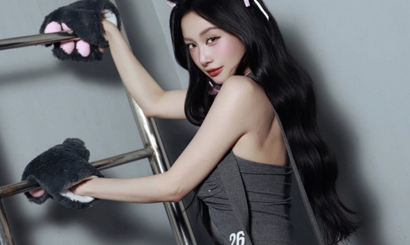 Thánh nữ làng game gây 'chấn động' khi tung bộ ảnh tự nhận 'hóa thú'