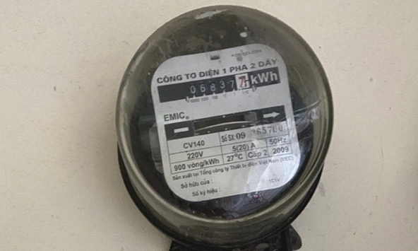 Bật điều hòa tốn hơn bật quạt bao nhiêu tiền điện? EVN đưa đáp án