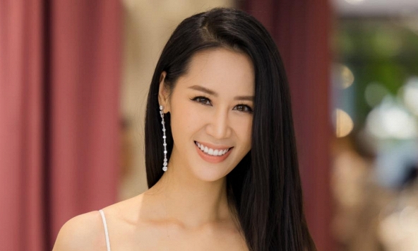 Hoa hậu Dương Thuỳ Linh nhảy vào drama 'trợ lý phải dắt chó đi dạo': Thế các bạn tưởng trợ lý cá nhân là làm gì?