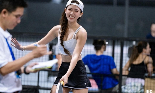 Từ 'thị phi' Pickleball đến màn lột xác, Em Kim 'phủ sóng' danh tiếng cùng bạn bè quốc tế